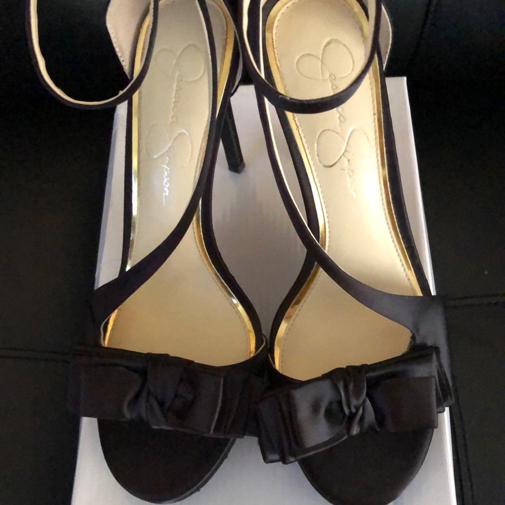 Jessica Simpson- Heels